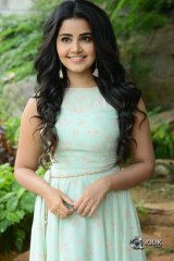 Anupama Parameswaran Interview about Vunnadhi Okate Zindagi Movie
